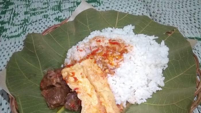 Nasi nama hewan di Indonesia