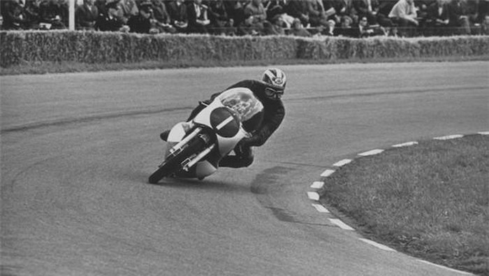 Legenda MotoGP Phil Read sembuh dari Corona