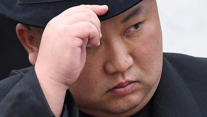 Kabar kondisi kesehatan pemimpin Korea Utara Kim Jong Un jadi perhatian dunia. Berbagai isu muncul terkait kondisi kesehatan orang nomor satu Korea Utara ini.