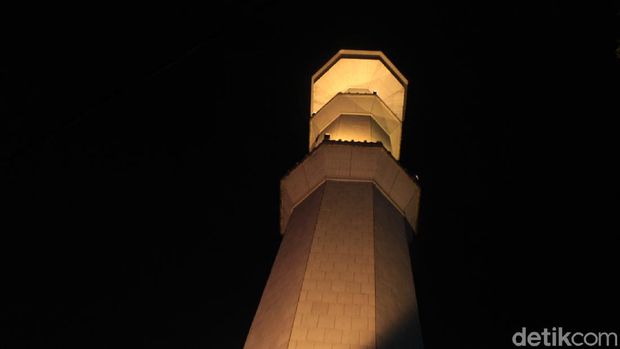 Menara syiar masjid 