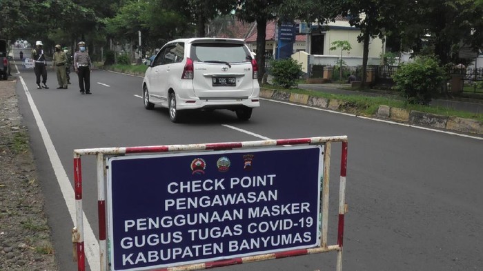 Pemeriksaan masker di Banyumas, 28/4/2020