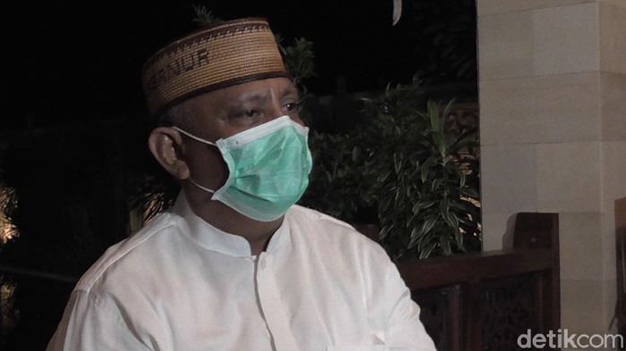Gubernur Gorontalo Rusli Habibie