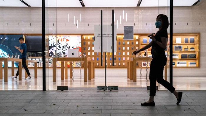 Perangi virus Corona, Singapura ubah Changi Exhibition Centre, yang biasa digunakan untuk pameran kelas dunia jadi tempat isolasi darurat.