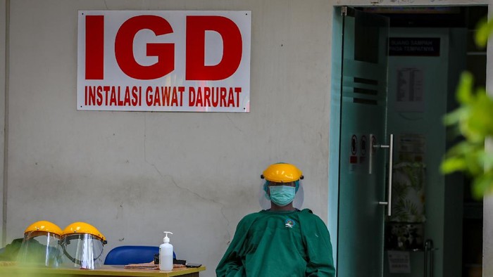 Semangat Indonesia Perlahan Bangkit Melawan Corona Kasus positif COVID-19 di ibu kota disebut kini alami perlambatan yang signifikan. Hal itu beri semangat baru bahwa Indonesia dapat bangkit lawan Corona.