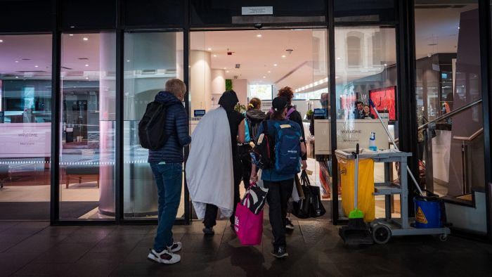 Pandemi Virus Corona: Tunawisma di Sydney Dipindahkan ke Hotel Berbintang