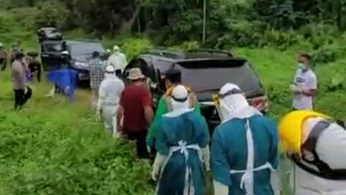 Penjemputan PDP Corona di Konawe Utara yang sempat kabur dari RS Bahteramas (Dok. Istimewa)