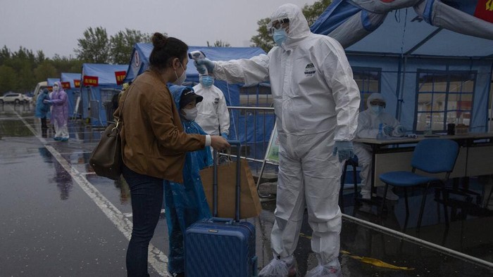 Otoritas Negara China mengumumkan bahwa seluruh pasien virus Corona di Wuhan, yang menjadi titik nol pandemi global ini telah dipulangkan dari rumah sakit.