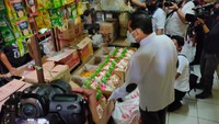 Salah satu yang mendapat penugasan adalah PT Angels Products yang hari ini memasok 8 ton gula di Pasar Kramat Jati, Jakarta Timur. Jumlah tersebut akan terus bertambah sesuai permintaan pasar.