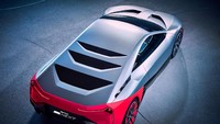 Warisan yang diterima mobil listrik ini adalah penggunaan powertrain jenis hybrid alih-alih menjadi listrik sepenuhnya Foto: carbuzz