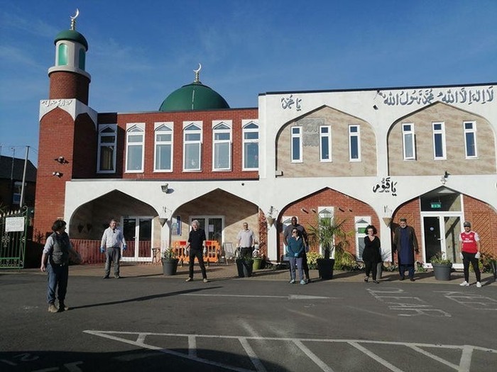Masjdi Madni Banbury di Inggris