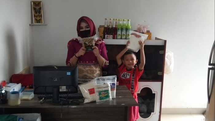 Pedagang kuliner online meraih berkah di tengah corona (Raja Adil-detikcom)