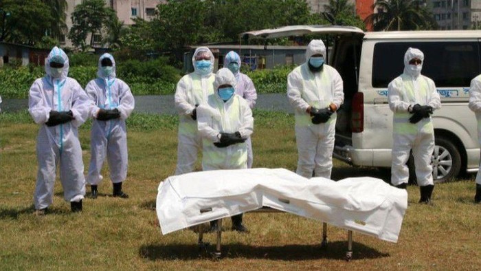 Virus corona: Mungkinkah kita tertular virus corona dari jenazah pasien Covid-19? Virus corona: Mungkinkah kita tertular virus corona dari jenazah pasien Covid-19?