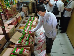 Gandeng Swasta, Mendag Pastikan Harga Gula Balik ke Rp 12.500/Kg