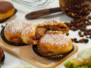 Pencinta Dalgona, Ada Dessert Box hingga Donat Dalgona Enak di Sini