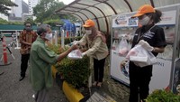 Penyaluran Takjil ini merupakan bagian dari rangkaian Program Berkah Ramadan Untuk Indonesia. 