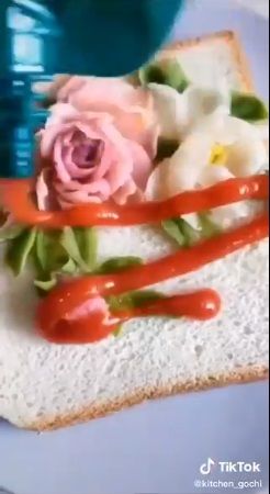 Roti tawar mawar