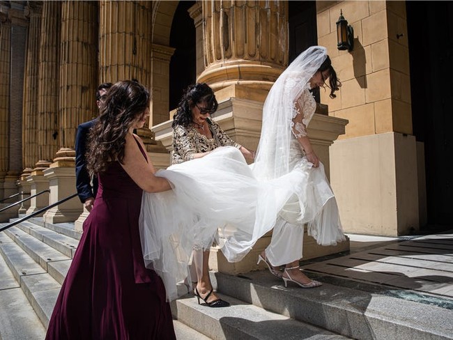 Saat ini keduanya berencana merapikan apartemen mereka untuk dijadikan tempat berbulan madu. Mengingat pandemi Corona masih berlangsung sehingga sangat tidak memungkinkan bagi keduanya untuk melakukan perjalanan jauh. Foto: dok. vicens forns photography