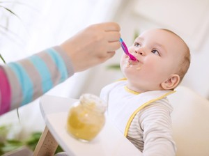 Apa itu MPASI? Berikut Menu MPASI 6 Bulan Menurut WHO