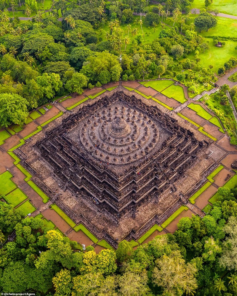 Kontes Foto Arsitektur Agora