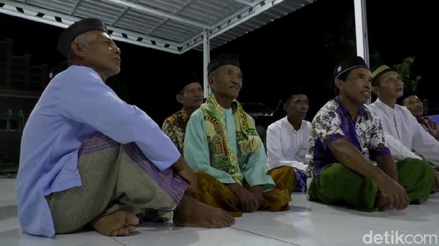 Lansia belajar mengaji selama Ramadhan di Pekalongan