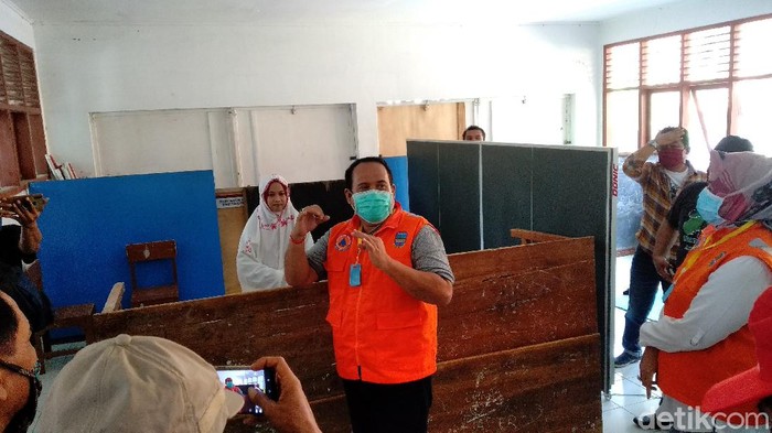 Pemkab Pangandaran karantina sementara pemudik di sebuah bangunan sekolah