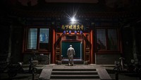 Islam tidak hanya berkembang di Timur Tengah, tetapi di wilayah lainnya termasuk Cina. Meski kini masih menjadi agama minoritas, tetapi Islam semakin populer terutama di kalangan generasi muda China.