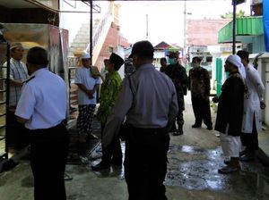 Bu Camat Dipolisikan Soal Bubarkan Sholat Jumat, Ini Faktanya