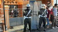 Ibu Ulfah menjelaskan peristiwa pada Jumat (17/4) itu bermula saat ia dan sejumlah jajaran Gugus Tugas COVID-19 Kecamatan Ujung, seperti polisi militer, lurah, Kapolsek, Danramil, serta KUA, memantau sejumlah masjid di wilayah Kecamatan Ujung, dengan maksud mengimbau warga agar sementara tidak melaksanakan salat Jumat dulu karena ada ancaman wabah Corona. 