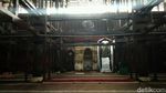 Mengenal Masjid Agung Sang Cipta Rasa di Kota Udang