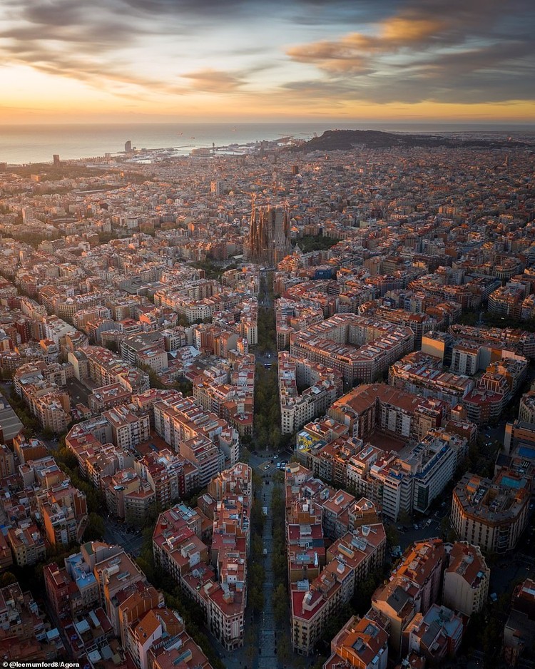 Kontes Foto Arsitektur Agora