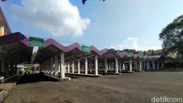 Suasana Terminal Ciamis yang sepi
