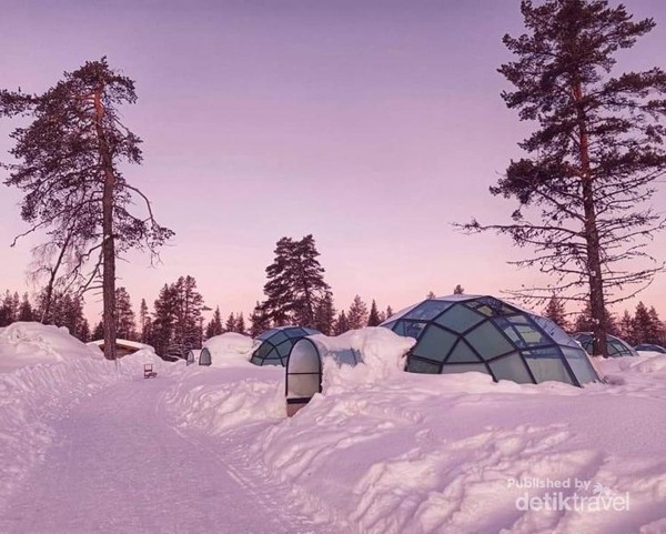 Tidak bisa dipungkiri jika nanti akan ada stempel telah divaksinasi dalam lembar paspor. Finlandia ada di peringkat keempat dengan skor 188 negara bebas visa (Foto: Edwin Widjaja/dTraveler) Tidak bisa dipungkiri jika nanti akan ada stempel telah divaksinasi dalam lembar paspor. Finlandia ada di peringkat keempat dengan skor 188 negara bebas visa (Foto: Edwin Widjaja/dTraveler)