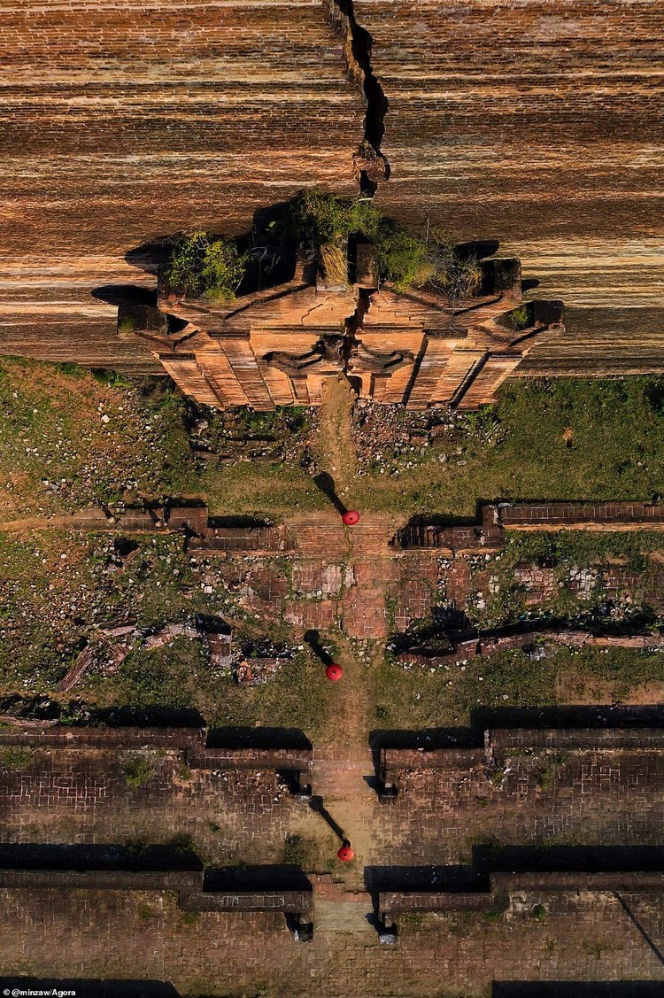 Kontes Foto Arsitektur Agora
