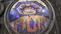 Pembangunan gereja ini didirikan atas sumbangan masyarakat sebesar 3,6 juta rubel atau sekitar Rp 629 miliar yang dananya telah diawasi oleh Yayasan Pembangkit di Rusia.