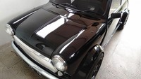 Hasil kawin antara Toyota Agya dengan MINI Cooper klasik ini digarap salah satu bengkel di Kedoya, Jakarta Barat, yakni Cornerstone (CS) Body Works. Foto: Cornerstone Body Works