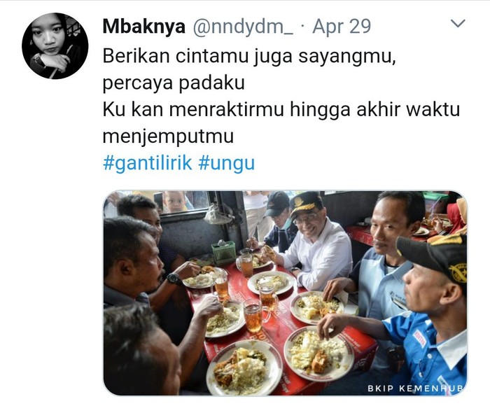 cuitan lirik lagu