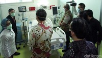 Chairman CT Corp Chairul Tanjung mengatakan, peralatan yang disumbangkan ini relatif canggih dan modern untuk mengatasi pasien Corona. Dia berharap, alat ini bisa digunakan tidak hanya saat masa pandemi virus Corona saja, namun juga setelah Corona usai nanti.