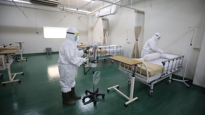 Ciputra Hospital menyiapkan sedikitnya 210 Bed isolasi untuk pasien COVID-19 yang berlokasi di Ciputra Hospital Citra Garden City, Jakarta. Ini potretnya.