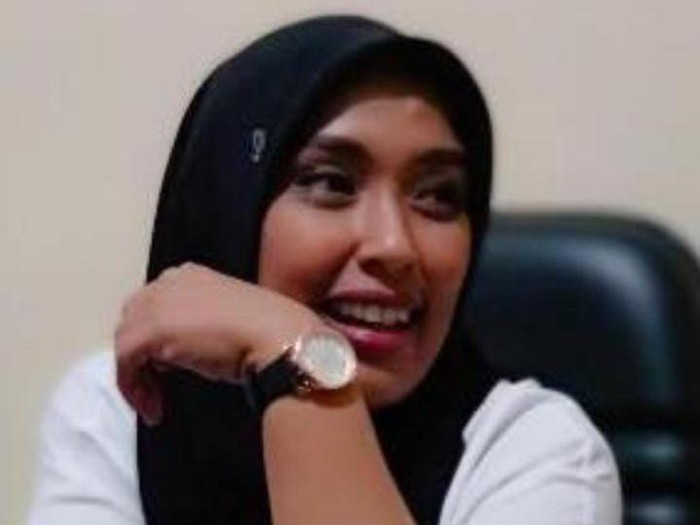 Camat Ujung, Ulfah Lanto.