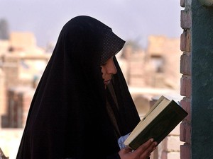 Mana yang Lebih Baik, Membaca Al-Quran Cepat atau Lambat?