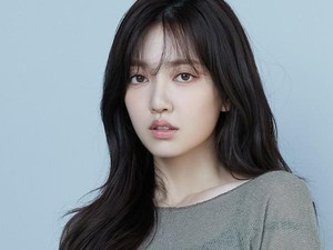 Sosok Kim Ji In yang Digosipkan Pacaran dengan Jaemin NCT