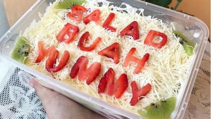 Salad buah