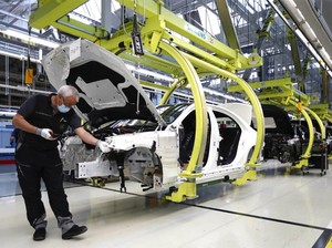 Invasi Rusia ke Ukraina, Krisis Chip Otomotif Bisa Makin Memburuk