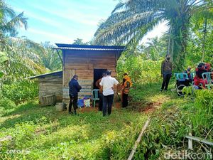 Nenek di Bengkulu Hidup Sebatang Kara, Hidup Berbekal Belas Kasih Warga