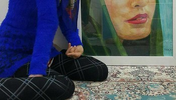 Fatemeh telah melukis banyak selebriti nasional dan terkenal di dunia, seperti aktor Iran Mehran Modiri, Dariush Arjomand, Jamshid Mashayekhi, Parviz Parastui, pelawak ikonis Charlie Chaplin, dan bintang pop Selena Gomez. (Foto: Instagram/fatemehamami)