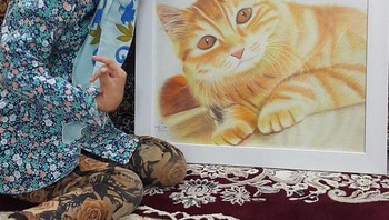 Fatemeh adalah anak kembar kedua, saat lahir ia kekurangan oksigen hingga menyebabkan kecacatan yang parah. (Foto: Instagram/fatemehamami)