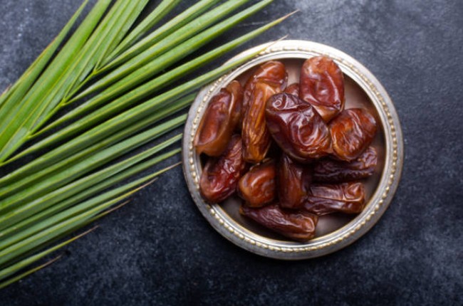 5 Fakta Menarik Kurma yang Punya Ribuan Jenis di Dunia 5 Fakta Menarik Kurma yang Punya Ribuan Jenis di Dunia