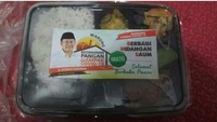 Herman Suherman sama seperti kepala daerah lain yang sibuk menggelontorkan bantuan untuk warga terdampak COVID-19. Tapi ada bantuan pribadi berupa nasi kotak yang kemudian menjadi sorotan karena memajang foto Herman. Foto: istimewa