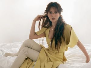 Foto: Penampilan Terbaru Song Hye Kyo yang Cantik bak Boneka