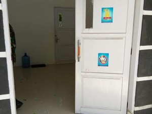 Alami Gangguan Jiwa, Pria di Polman Acungkan Sajam-Rusak Kantor Milik Pemda